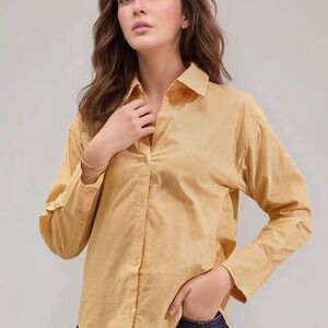 MICHAEL by Michael Kors tan/khaki linen button-down shirt.